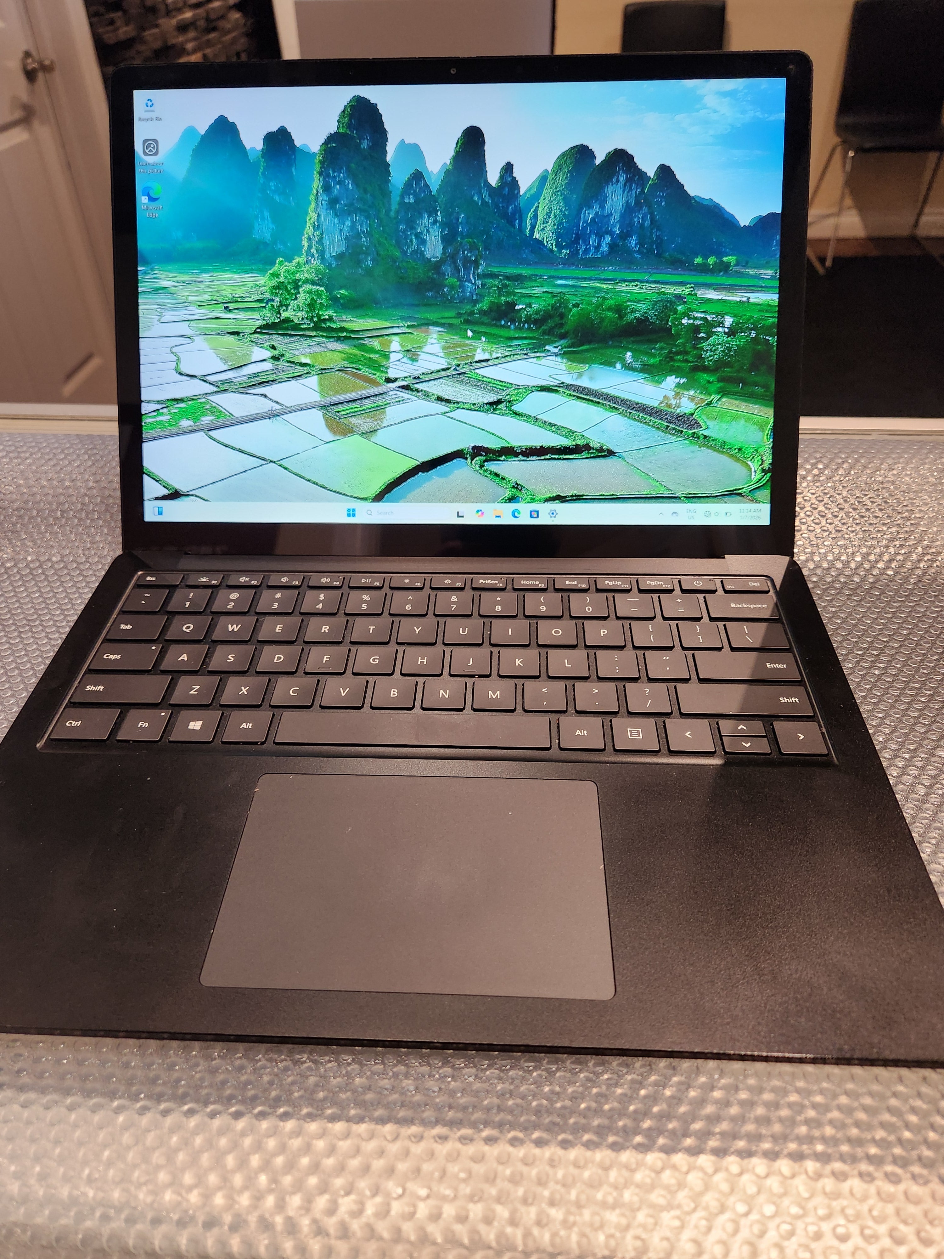 Microsoft Surface Laptop 3 — 16GB / 256GB model model image